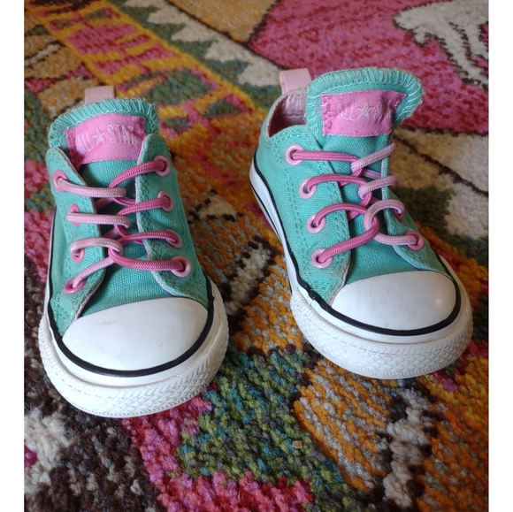 Converse Other - Converse Pink and Teal Toddler Shoe Sz 6